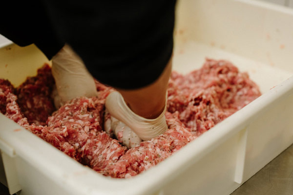 Wurstmasse_zubereiten